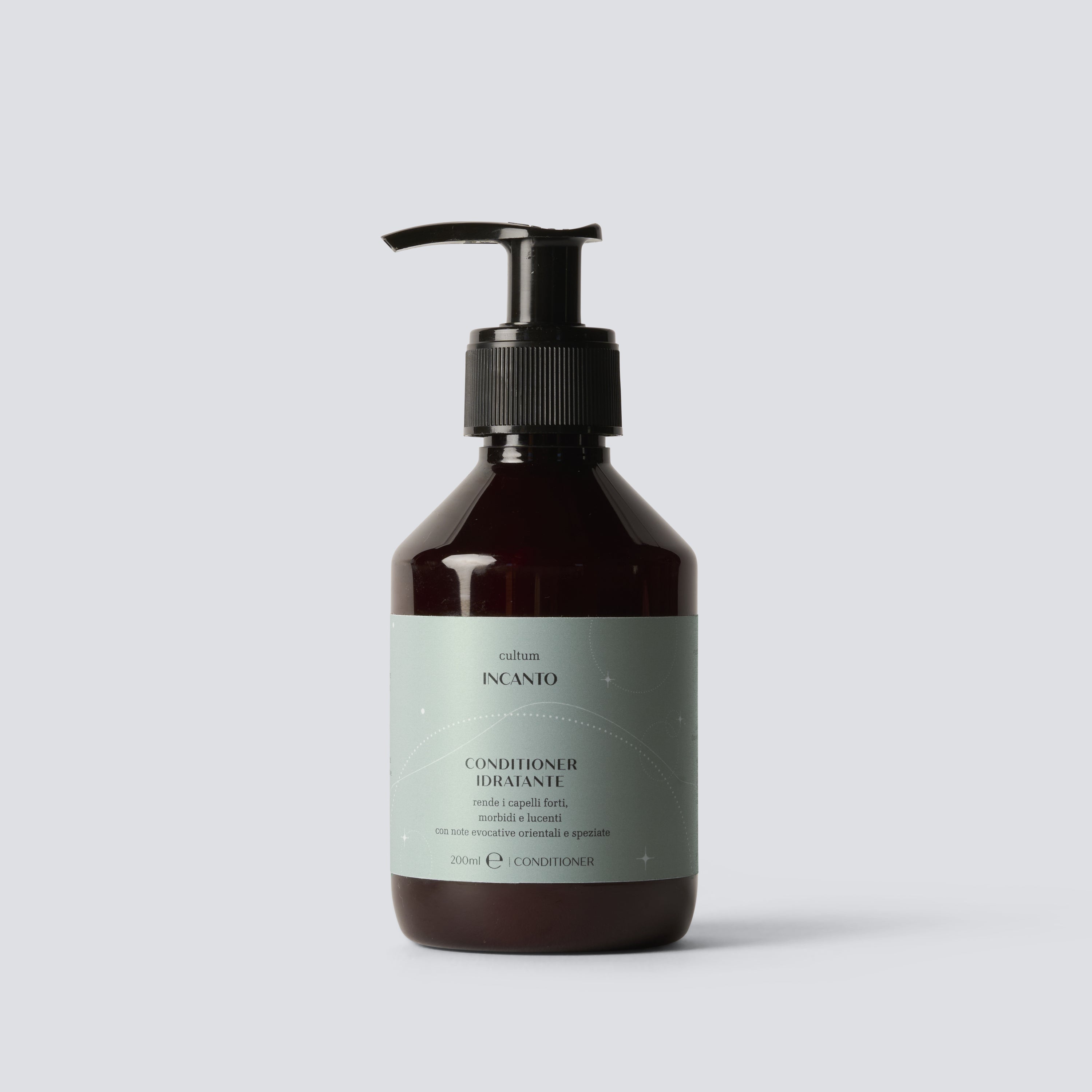 Conditioner Idratante Incanto di Cultum Cosmetics, balsamo leggero e districante per capelli morbidi e lucenti.