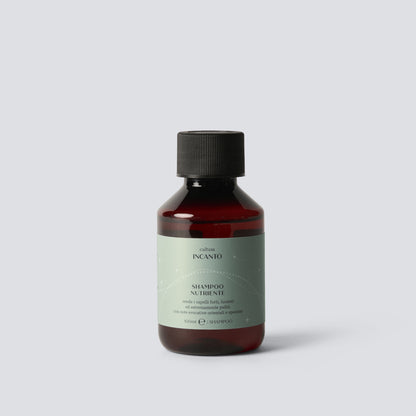 Shampoo Nutriente Incanto di Cultum Cosmetics, flacone ambrato, trattamento nutriente e delicato per capelli.